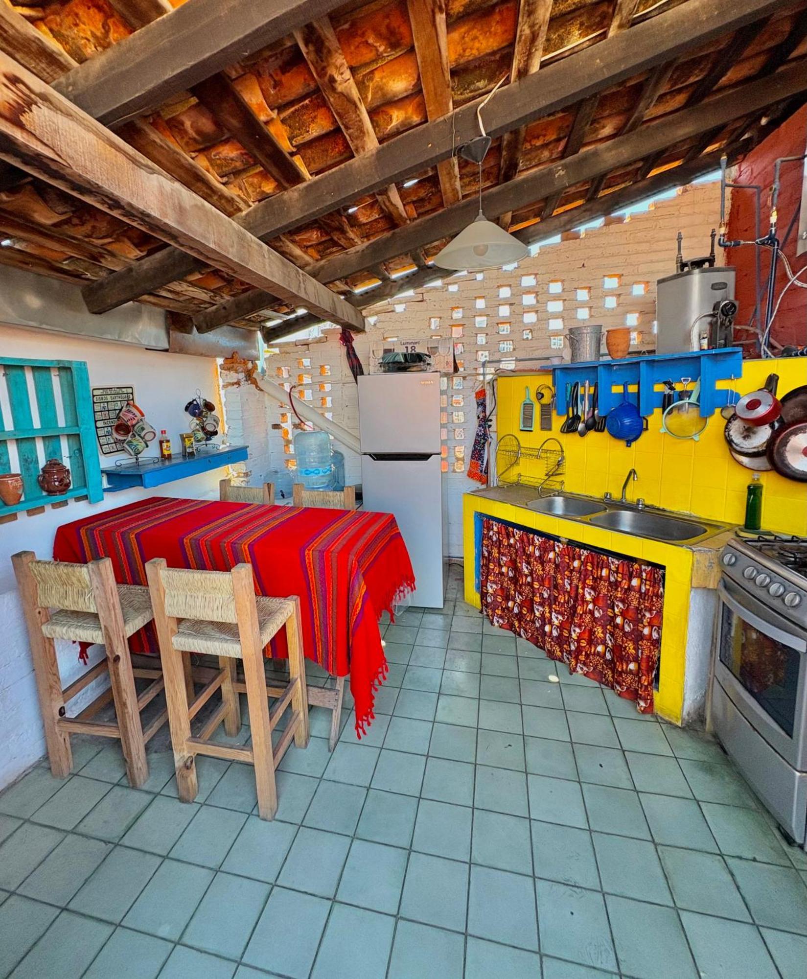 Casa Frida Gaylodging Пуэрто-Вальярта Экстерьер фото